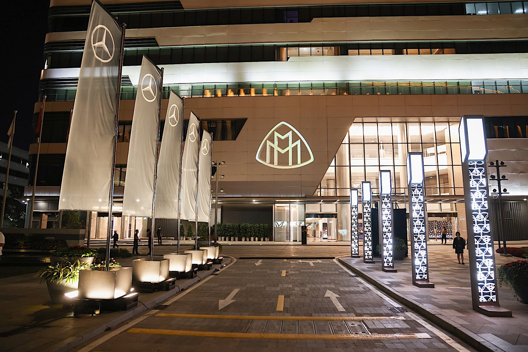 梅赛德斯-迈巴赫之夜, 在广州越秀国际会议中心震撼上演!
